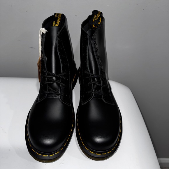 Dr. Martens 1460 Boot Unisex Men 9 Women 10 Black Smooth N€W Leather $180 main image 5